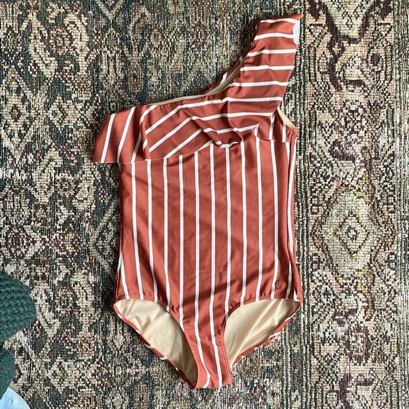 Albion Fit Ruffle Striped One Piece Swimsuit - Picture 2 of 6